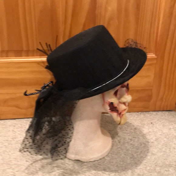 Halloween Hat - Picture 2 of 5